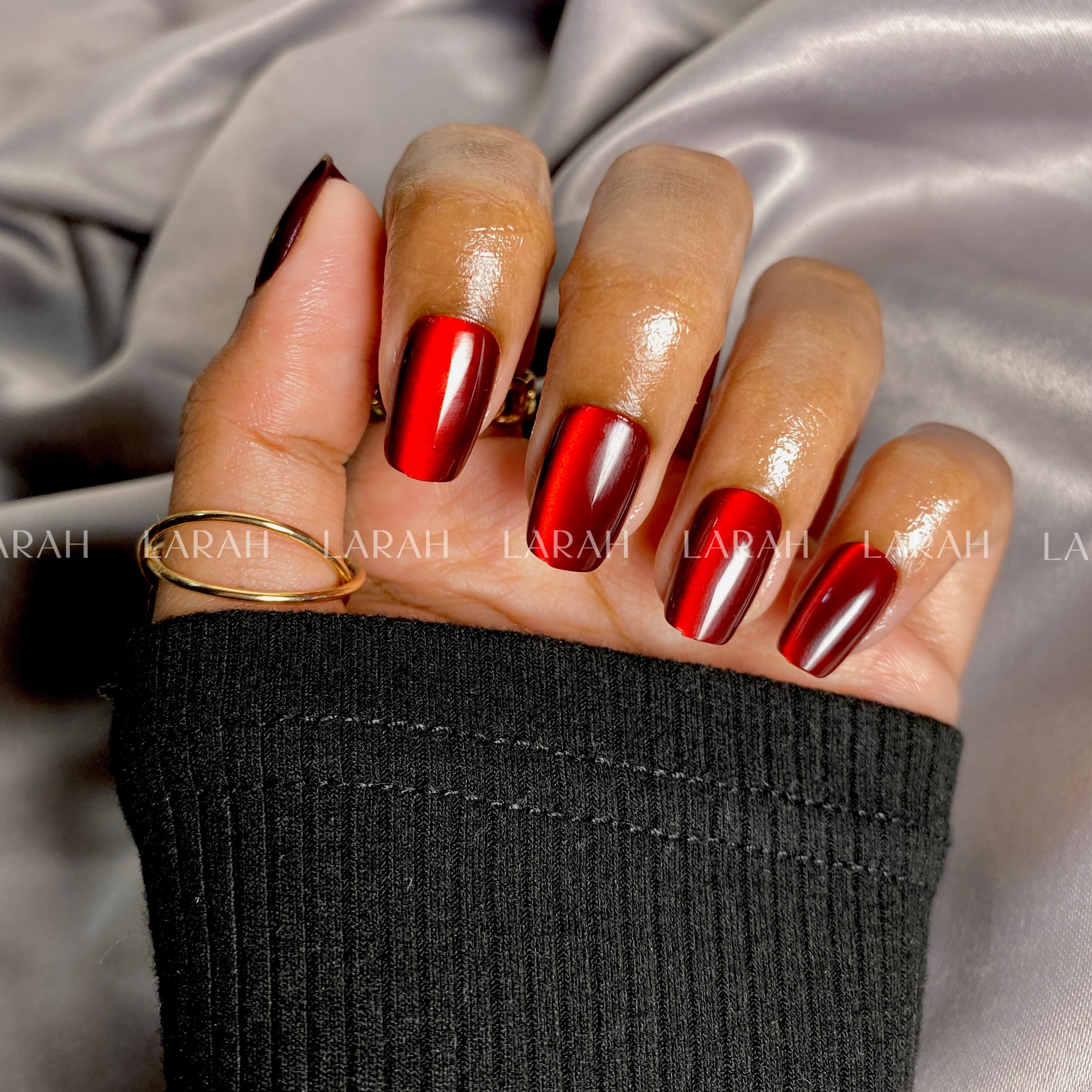 PRESS ON NAILS OVAL RUBY VOLTAGE - Image 3